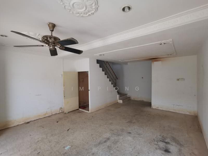 Rumah Teres 2-Tingkat untuk Dijual di Taman Datuk Thamby Chik Karim (Batu Berendam) - Tim Piong - PropertyGuru.com.my