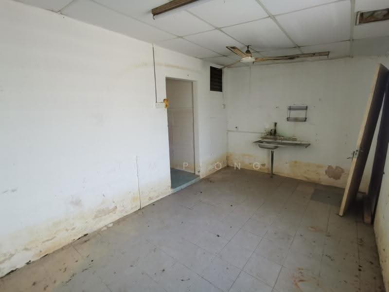 Rumah Teres 2-Tingkat untuk Dijual di Taman Datuk Thamby Chik Karim (Batu Berendam) - Tim Piong - PropertyGuru.com.my