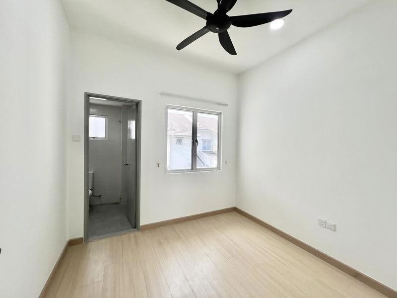 2-storey Terraced House for Sale in Kuala Selangor (Selangor) - Alif Saad - PropertyGuru.com.my