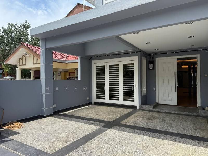Rumah Teres 2-Tingkat untuk Dijual di Ukay Perdana (Ulu Kelang) - Hazeman Omar - Exterior - PropertyGuru.com.my