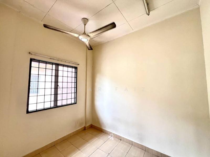 Apartment for Sale at Pangsapuri Delima - Amzar Faiz - PropertyGuru.com.my