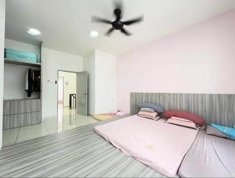 2-storey Terraced House for Sale in Johor Bahru (Johor) - Shirley Yap - Bedroom - PropertyGuru.com.my