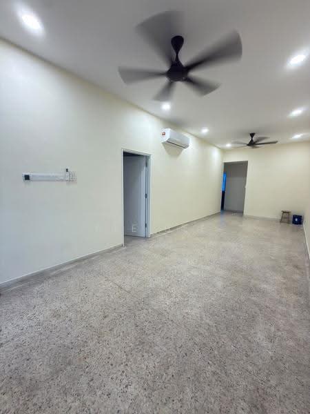 1-storey Terraced House for Rent in Taman Perling (Perling) - Bee Bee - PropertyGuru.com.my