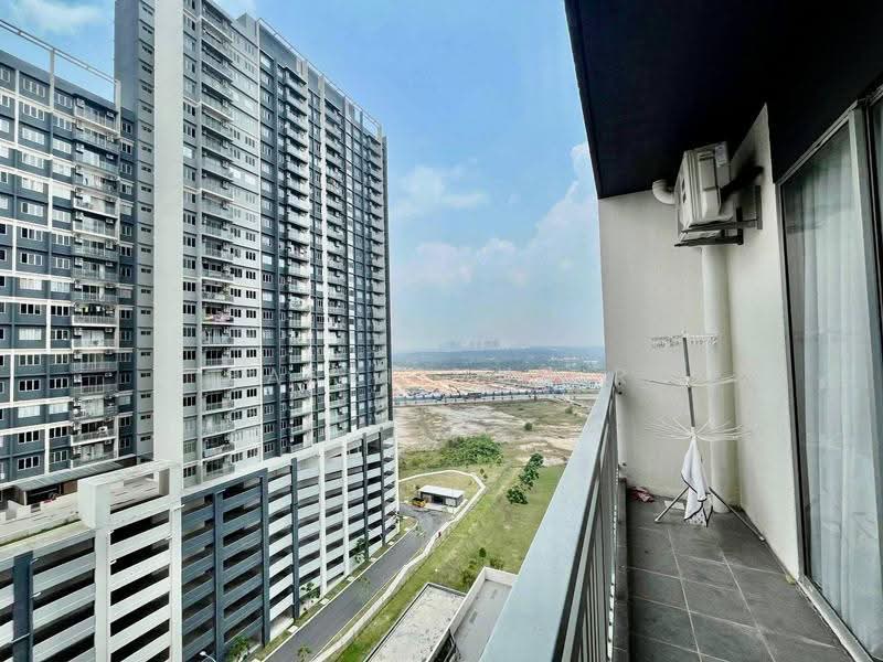 Kondominium untuk Dijual di Residensi Adelia 2 - Basri Munir - Balcony - PropertyGuru.com.my