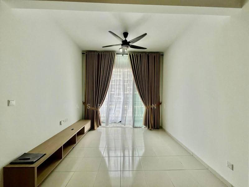 Kondominium untuk Dijual di Residensi Adelia 2 - Basri Munir - Living Room - PropertyGuru.com.my