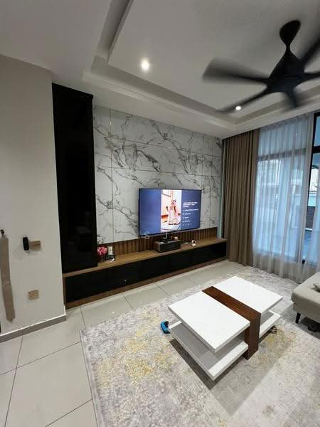 Rumah Kluster untuk Disewa di Kota Masai (Pasir Gudang) - SJ CHAN - Living Room - PropertyGuru.com.my
