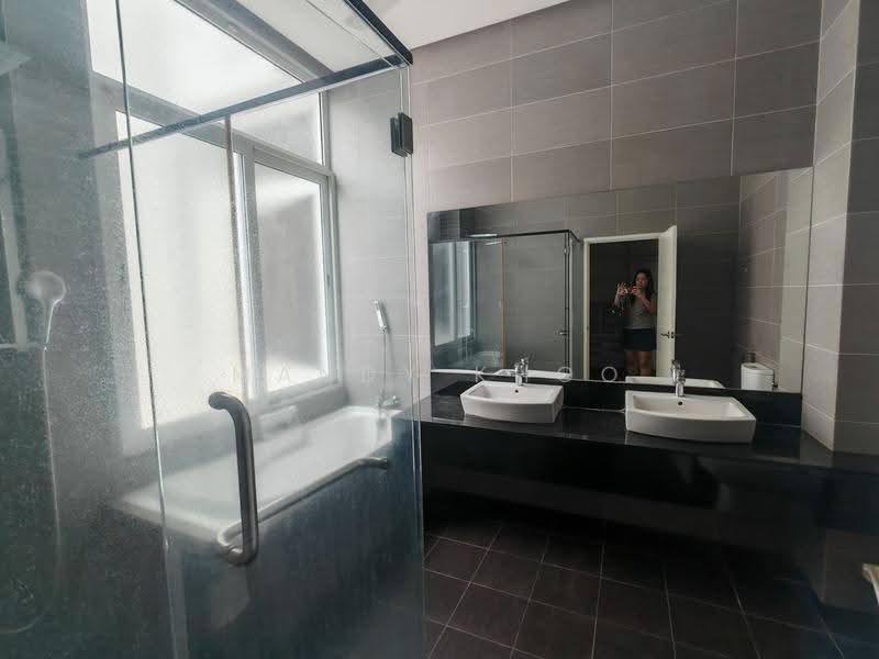 Semi-Detached House for Rent in Ulu Kelang (Kuala Lumpur) - Mandy Khoo - Bathroom - PropertyGuru.com.my