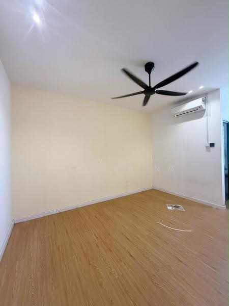 Rumah Teres 1-Tingkat untuk Disewa di Taman Putri Kulai (Kulai) - Austing Ng - Interior - PropertyGuru.com.my
