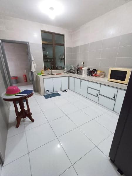 Semi-Detached House for Sale in Taman Dato Onn (Johor Bahru) - Simon Wang - Kitchen - PropertyGuru.com.my