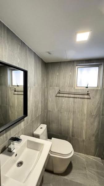 Service Residence for Rent at Kiara Designer Suites - Cindy Tan - Bathroom - PropertyGuru.com.my
