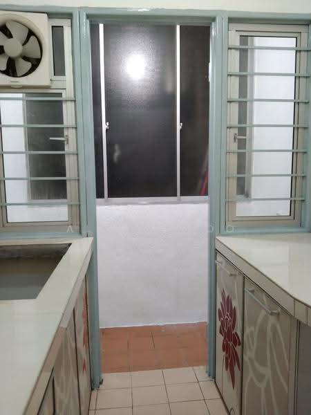 Pangsapuri untuk Disewa di Apartment Bayu - Alicia Soo - Kitchen - PropertyGuru.com.my