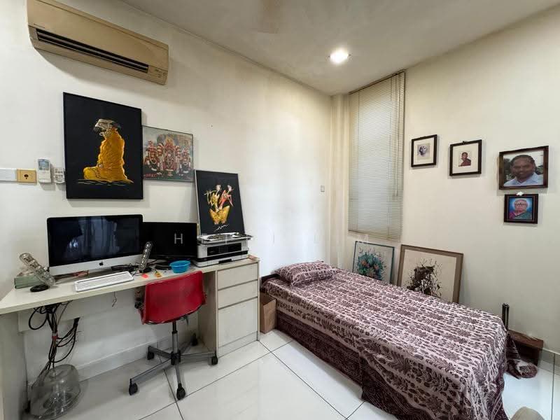 Semi-Detached House for Sale in Bukit Kerinchi (Pantai) - Heidi Lim - Bedroom - PropertyGuru.com.my