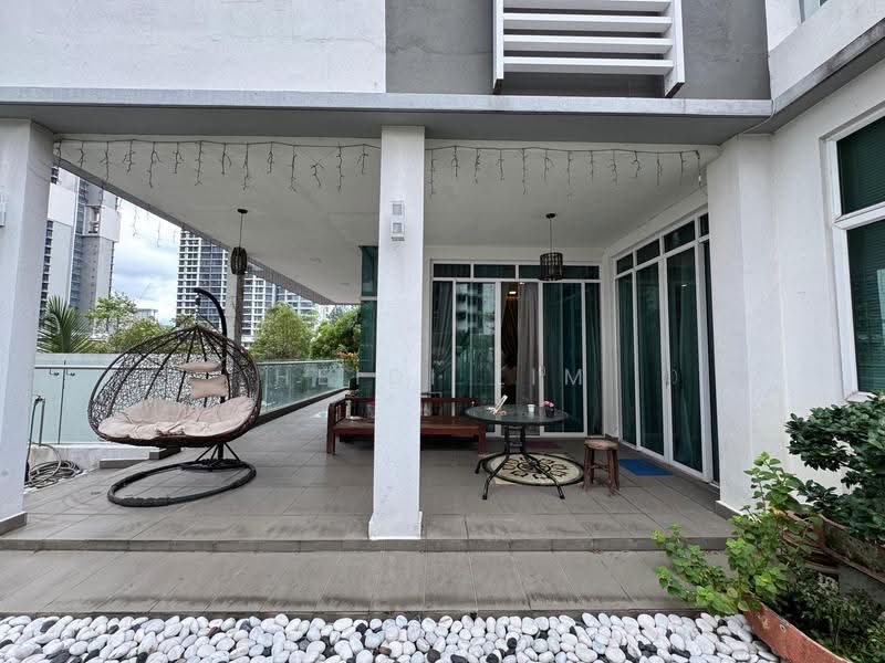 Semi-Detached House for Sale in Bukit Kerinchi (Pantai) - Heidi Lim - Balcony - PropertyGuru.com.my