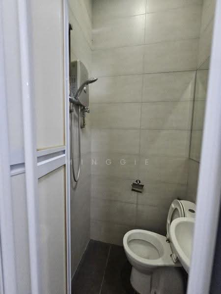 Condominium for Sale at The LIGHT COLLECTION I - Minggie . - Bathroom - PropertyGuru.com.my