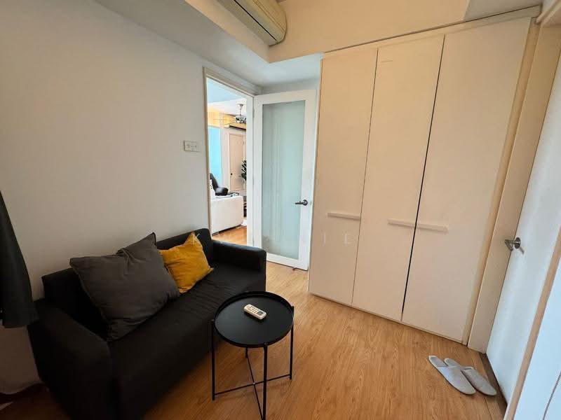 Service Residence for Sale at i-Zen @ Kiara 1 - Kweenie Chong - Living Room - PropertyGuru.com.my