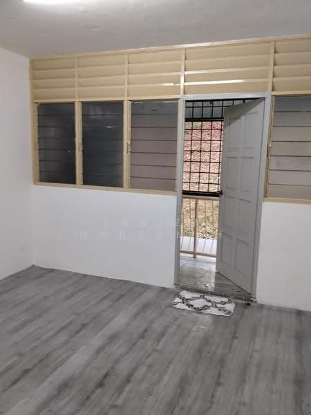 Flat for Sale at PKNS Flat Seksyen 6 - Sariza Hartanah - Interior - PropertyGuru.com.my