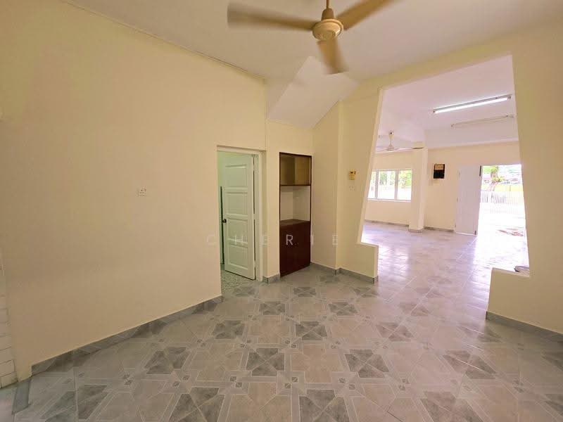 2-storey Terraced House for Sale in Taman Canning (Ipoh) - Cherie Chong - PropertyGuru.com.my