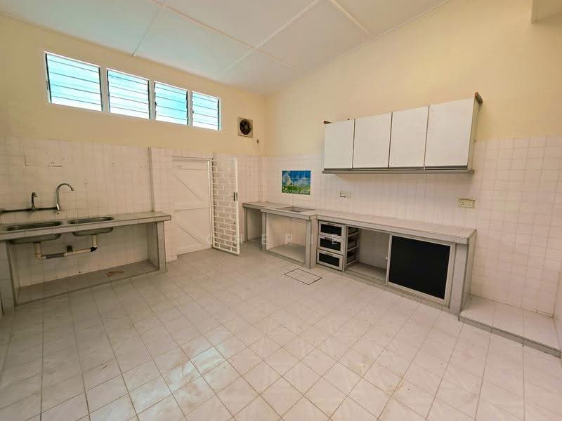 2-storey Terraced House for Sale in Taman Canning (Ipoh) - Cherie Chong - PropertyGuru.com.my