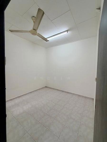 1-storey Terraced House for Sale in Taman Daya (Johor Bahru) - Andrew Teo - Interior - PropertyGuru.com.my