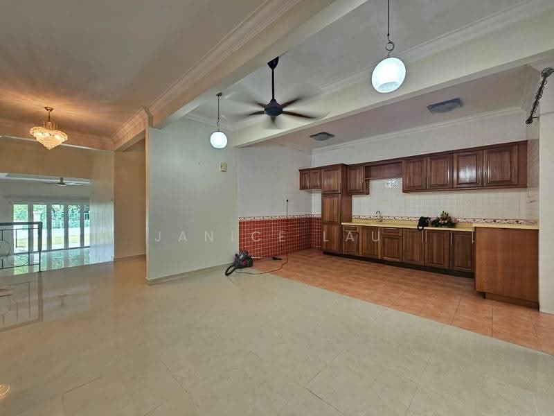 Semi-Detached House for Sale in Taman Lagenda Mas (Cheras) - Janice Lau - Kitchen - PropertyGuru.com.my