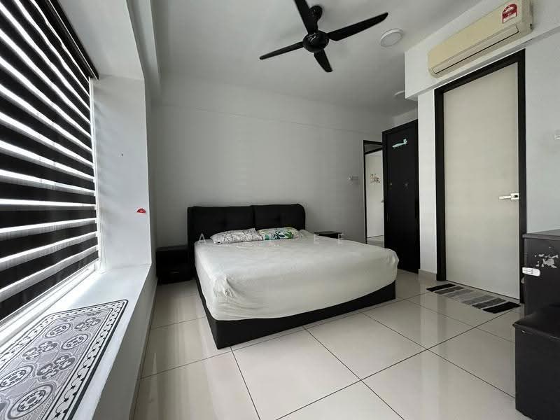 Condominium for Rent at Tropicana Bay Residences - A Ee Ee - Bedroom - PropertyGuru.com.my