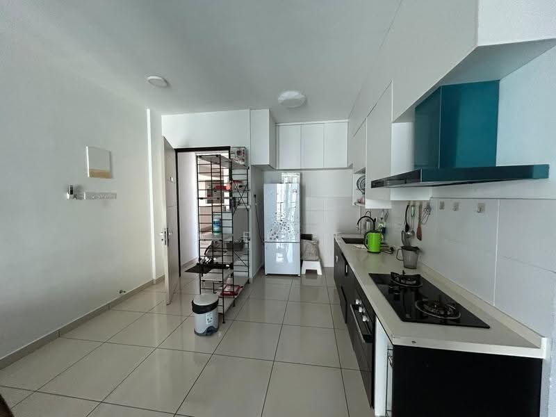 Condominium for Rent at Tropicana Bay Residences - A Ee Ee - Kitchen - PropertyGuru.com.my