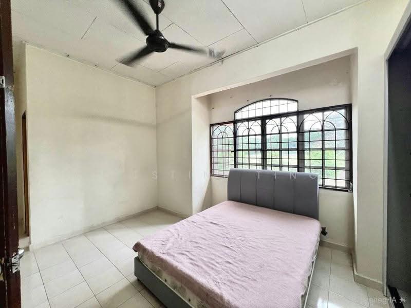 2-storey Terraced House for Sale in Bandar Teknologi Kajang (Kajang) - Celestine Ting - Bedroom - PropertyGuru.com.my