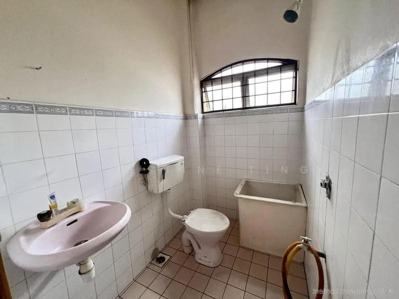2-storey Terraced House for Sale in Bandar Teknologi Kajang (Kajang) - Celestine Ting - Bathroom - PropertyGuru.com.my
