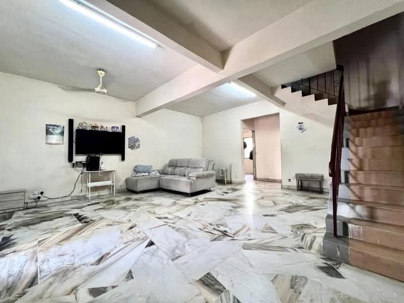 2-storey Terraced House for Sale in Bandar Teknologi Kajang (Kajang) - Celestine Ting - Living Room - PropertyGuru.com.my