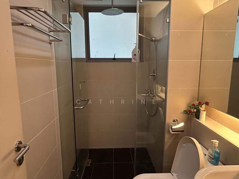 Service Residence for Sale at Suasana Bukit Ceylon / Raja Chulan Residences - Cathrine Lin - Bathroom - PropertyGuru.com.my