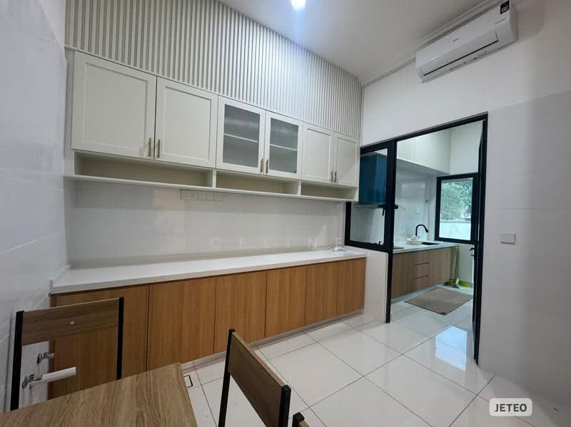 Rumah Berkembar untuk Disewa di Telok Panglima Garang (Selangor) - Celine Khoo - Kitchen - PropertyGuru.com.my