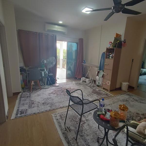 Rumah Berkembar untuk Dijual di Alam Impian Ttdi (Shah Alam) - Alicia Soo - Living Room - PropertyGuru.com.my