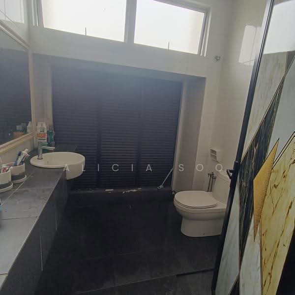 Rumah Berkembar untuk Dijual di Alam Impian Ttdi (Shah Alam) - Alicia Soo - Bathroom - PropertyGuru.com.my