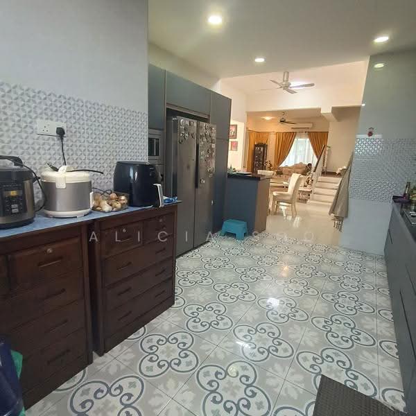 Rumah Berkembar untuk Dijual di Alam Impian Ttdi (Shah Alam) - Alicia Soo - Kitchen - PropertyGuru.com.my