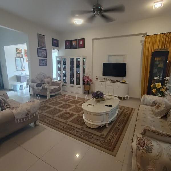 Rumah Berkembar untuk Dijual di Alam Impian Ttdi (Shah Alam) - Alicia Soo - Living Room - PropertyGuru.com.my