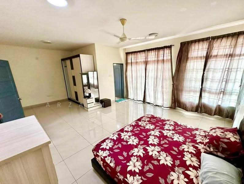 Cluster House for Sale in Bandar Penawar (Kota Tinggi) - Arzaim Barimin - Bedroom - PropertyGuru.com.my
