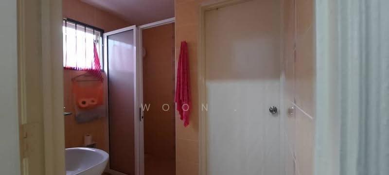 Rumah Teres 2-Tingkat untuk Dijual di Bukit Katil (Melaka) - Woon . - Bathroom - PropertyGuru.com.my