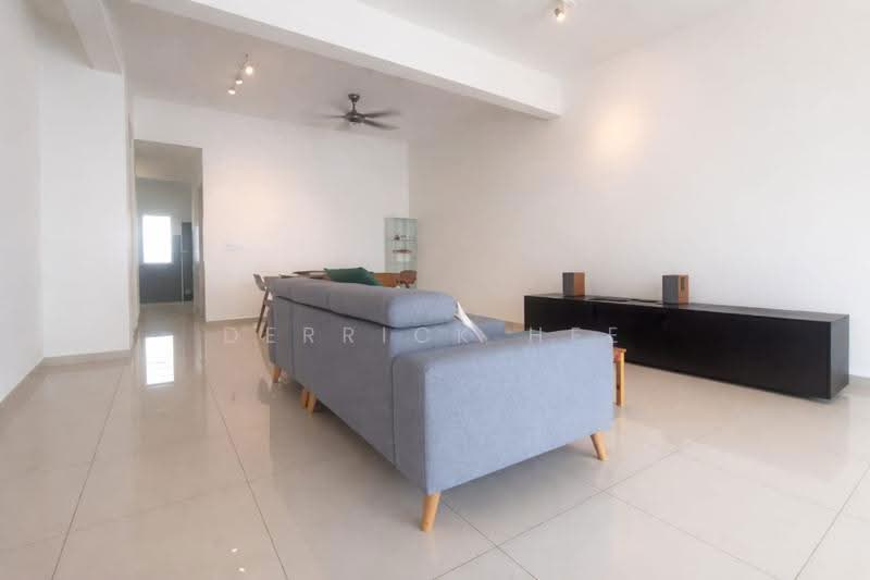 2-storey Terraced House for Rent in Setia Ecohill (Semenyih) - Derrick Hee - Living Room - PropertyGuru.com.my