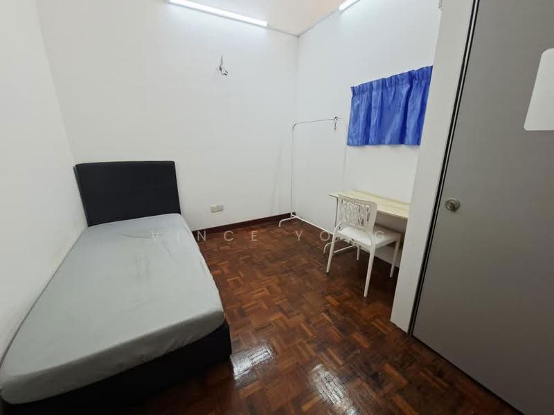 Rumah Teres 2-Tingkat untuk Disewa di Bandar Utama (Selangor) - Vince Yong - Bedroom - PropertyGuru.com.my