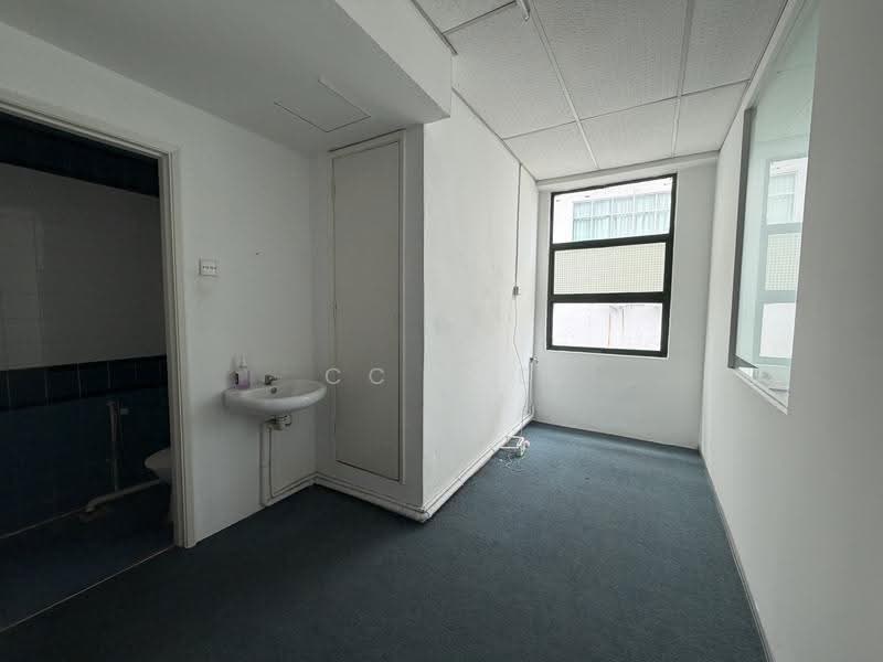 Shop / Office for Rent in Bay Avenue (Bayan Lepas) - CC Lee - PropertyGuru.com.my