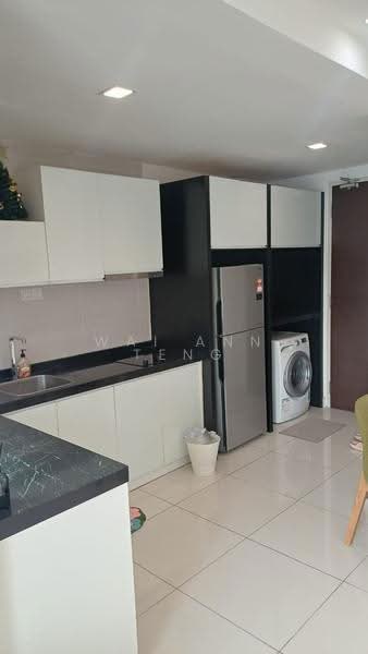 Pangsapuri untuk Disewa di Central Residence @ Sungai Besi - Wai Ann Teng - Kitchen - PropertyGuru.com.my