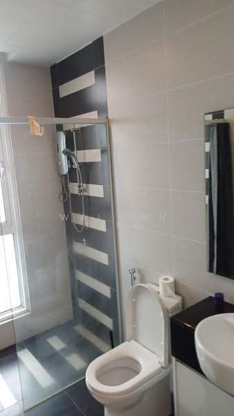 Pangsapuri untuk Disewa di Central Residence @ Sungai Besi - Wai Ann Teng - Bathroom - PropertyGuru.com.my