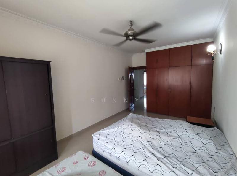 Rumah Teres 2-Tingkat untuk Dijual di SS2 (Petaling Jaya) - Sunny Chien - Bedroom - PropertyGuru.com.my