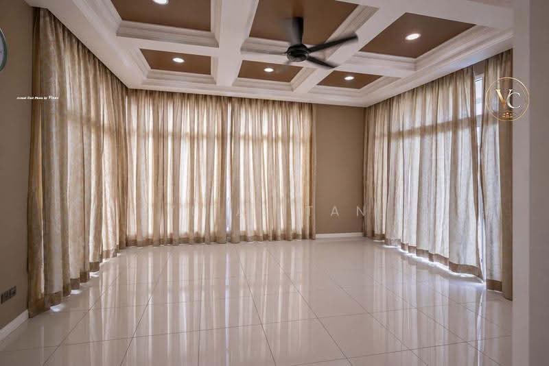 Rumah Berkembar untuk Dijual di Setia Eco Park (Setia Alam) - Vitas Tan - Living Room - PropertyGuru.com.my