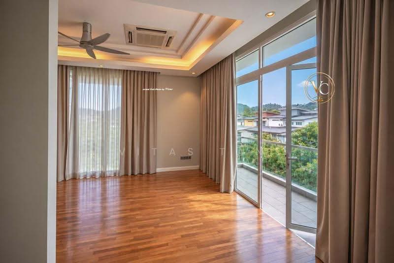Rumah Berkembar untuk Dijual di Setia Eco Park (Setia Alam) - Vitas Tan - Balcony - PropertyGuru.com.my