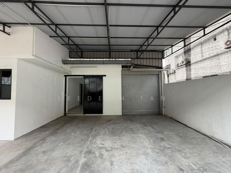 2-storey Terraced House for Rent in Seksyen 1a (Petaling Jaya) - Leedeon Tan - Exterior - PropertyGuru.com.my