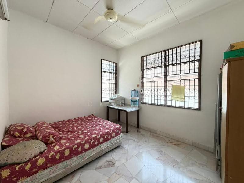 Rumah Berkembar untuk Dijual di Ayer Itam (Penang) - CK Goh - Bedroom - PropertyGuru.com.my