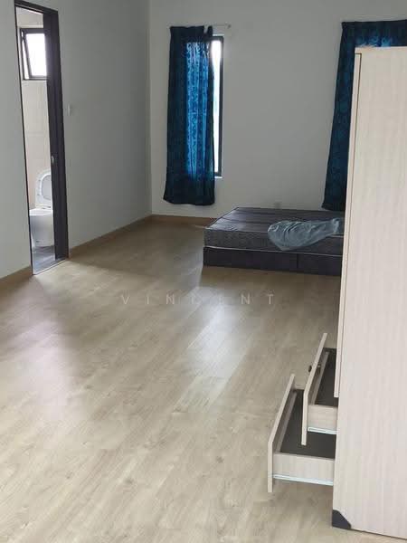 Semi-Detached House for Rent in Taman Puncak Saujana (Kajang) - Vincent Lee - Bedroom - PropertyGuru.com.my
