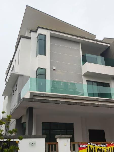 Semi-Detached House for Rent in Taman Puncak Saujana (Kajang) - Vincent Lee - Exterior - PropertyGuru.com.my