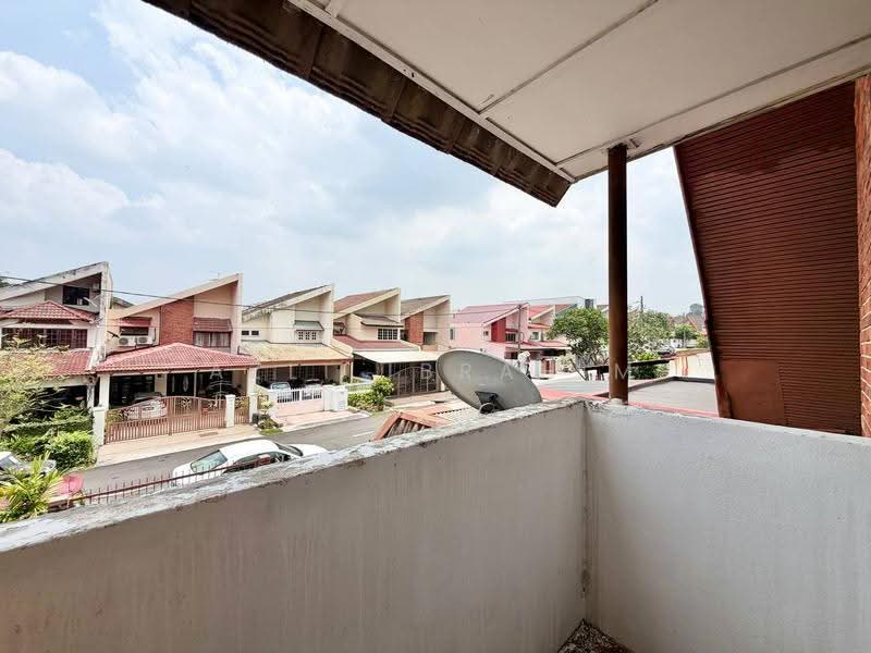 2-storey Terraced House for Sale in SS17 (Subang Jaya) - Azli Ibrahim - Exterior - PropertyGuru.com.my